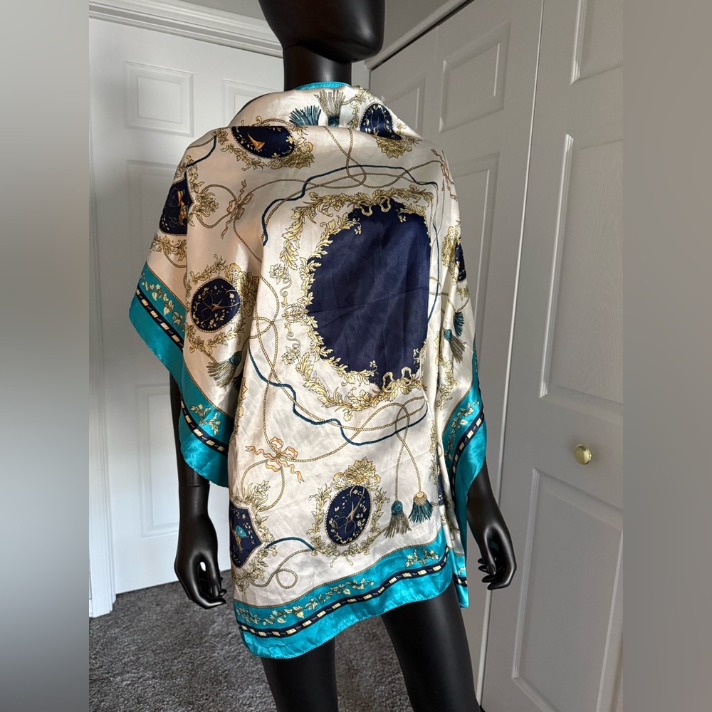 Blue Scarf - Picture 4 of 4